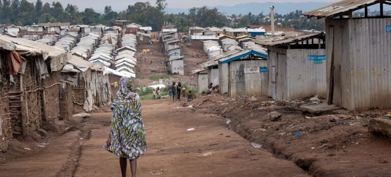 Cien días de ébola en RD Congo: más de 2500 muertos y un brote que ya supera en extensión a Francia